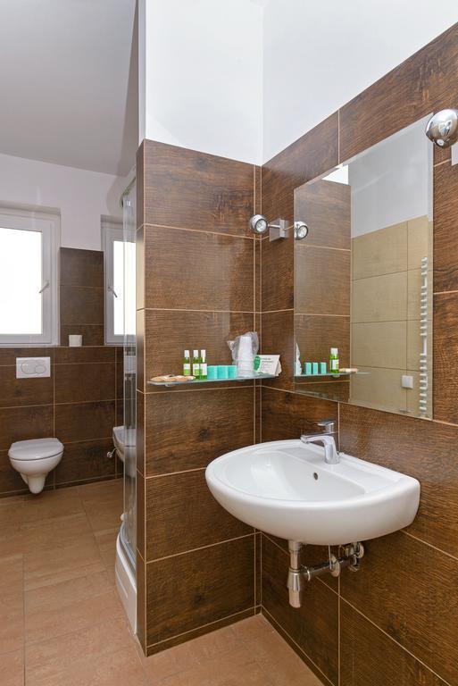 Apartamenty Zielony 6 Przy Mtp Poznan Exterior photo